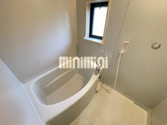 バス・シャワールーム　洗濯機置き場です。