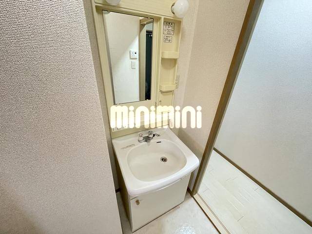 洗面設備　ダイニングです。