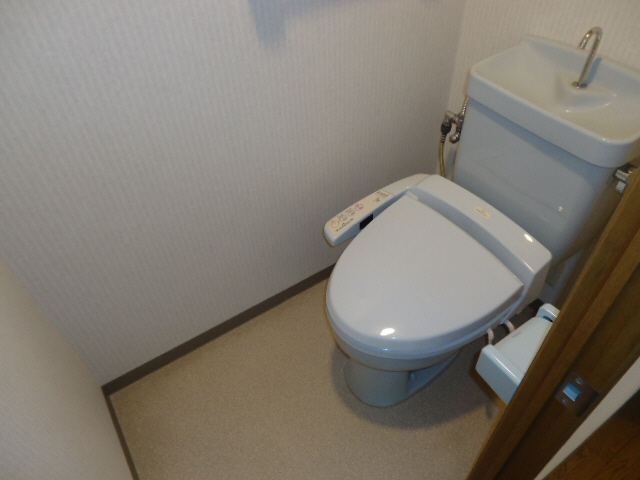 トイレ　別部屋参考写真