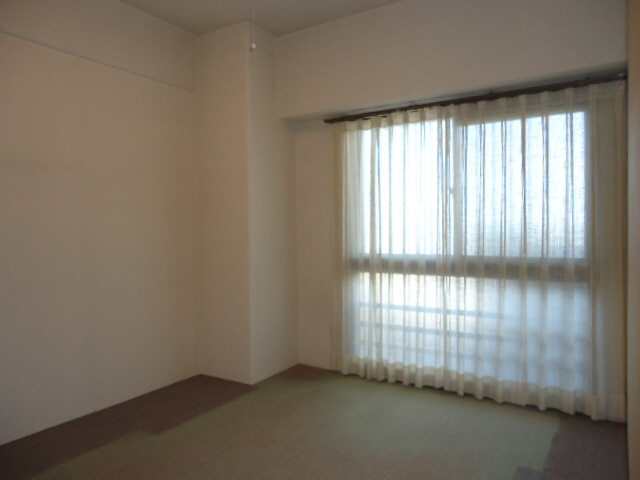 居室・リビング　別部屋参考写真