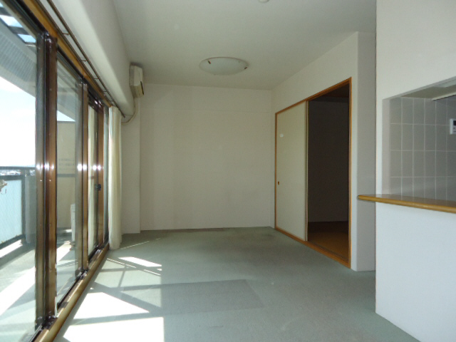 居室・リビング　別部屋参考写真