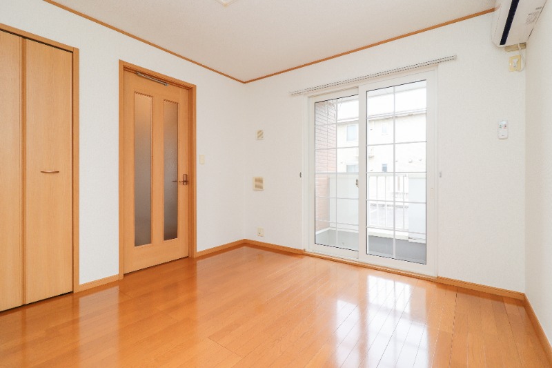 居室・リビング　図面と現状に相違がある場合には現状を優先