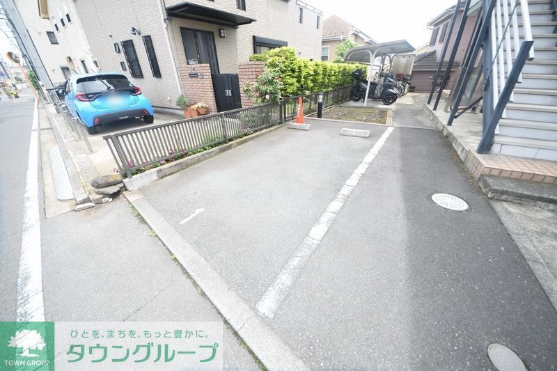 駐車場　★★駐車場★★