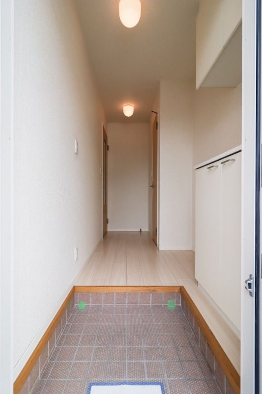 玄関　図面と現状に相違がある場合には現状を優先