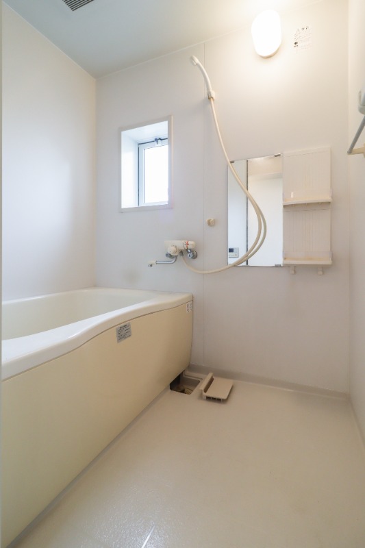 バス・シャワールーム　図面と現状に相違がある場合には現状を優先