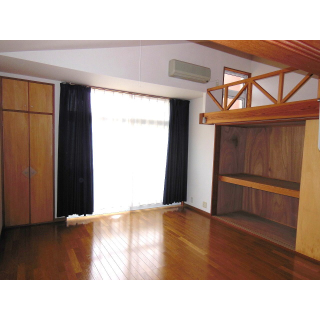 その他部屋・スペース　右上部分ロフト