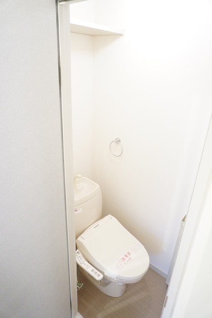 トイレ　洗浄便座