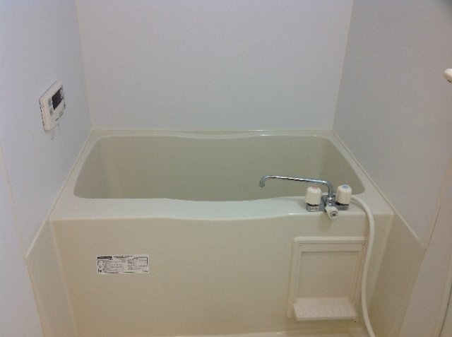 バス・シャワールーム　追炊き機能付き浴槽