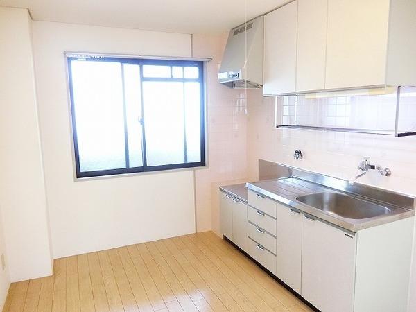 居室・リビング　ダイニングキッチン！