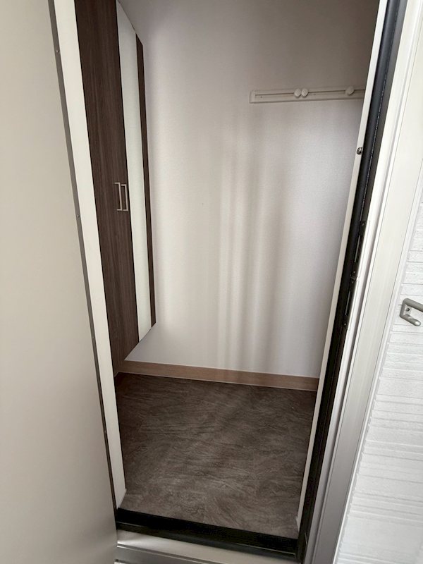 玄関　※同シリーズ同間取り参考写真