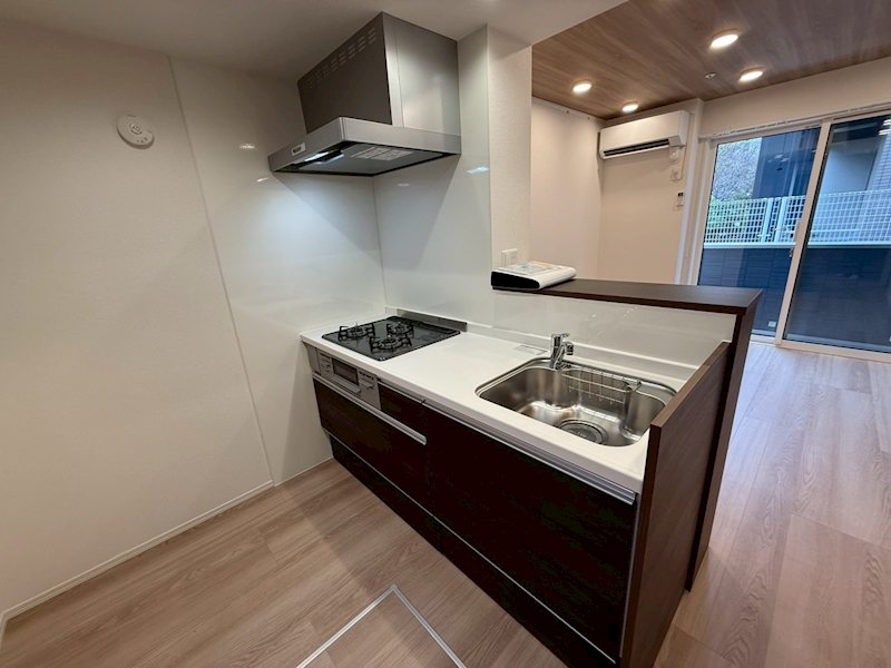 キッチン　※同シリーズ同間取り参考写真