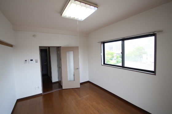 居室・リビング　他号室のお写真です