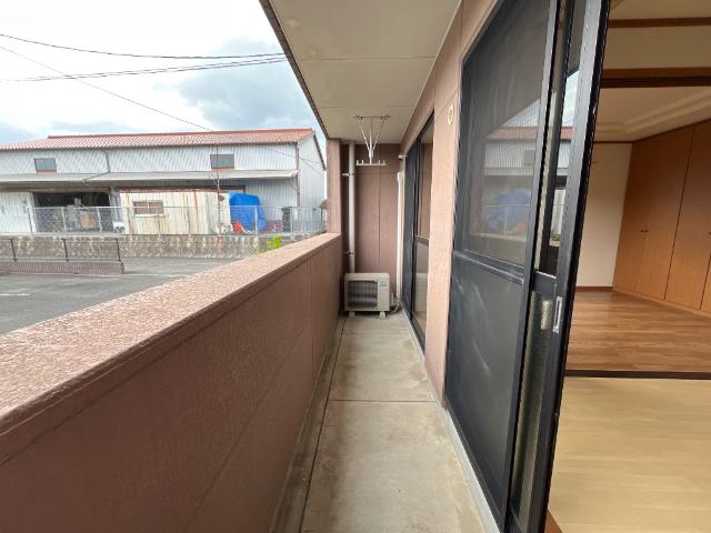 バルコニー　ベランダ