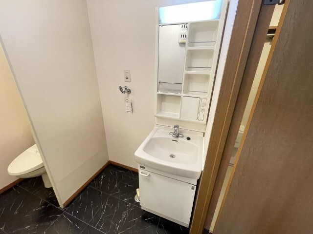 洗面設備　同物件別室のイメージ画像となります