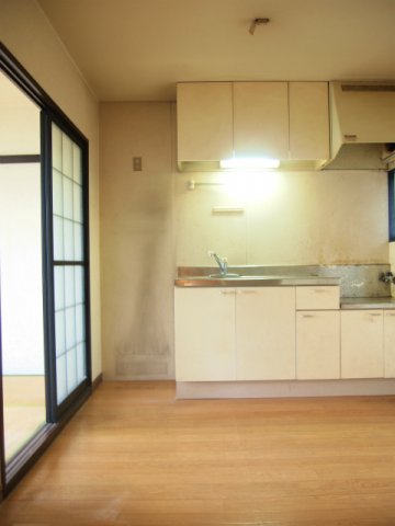 居室・リビング　居間です