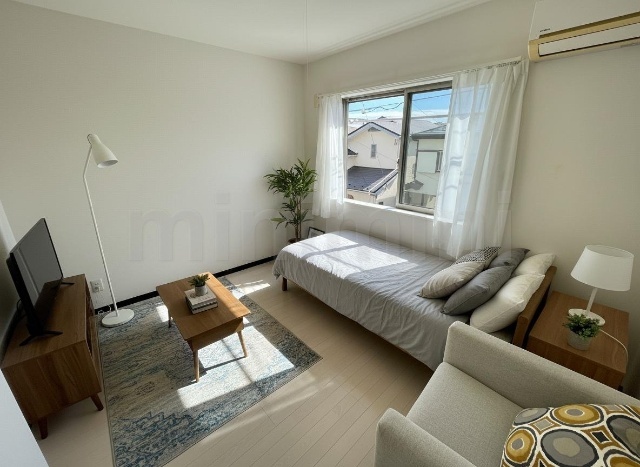 居室・リビング　家具家電はイメージです。