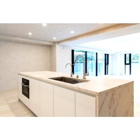 キッチン　キッチンでお料理をお楽しみください