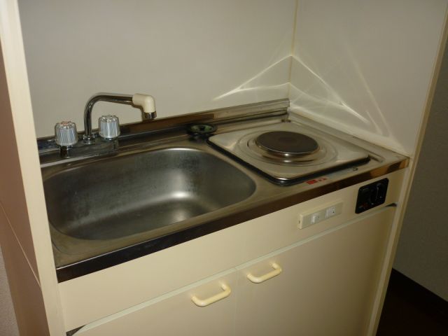 キッチン　電気コンロ付き
