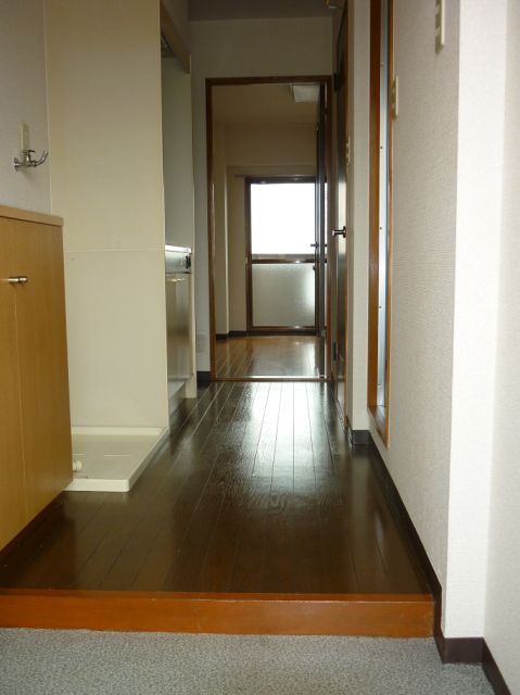 玄関　玄関通路