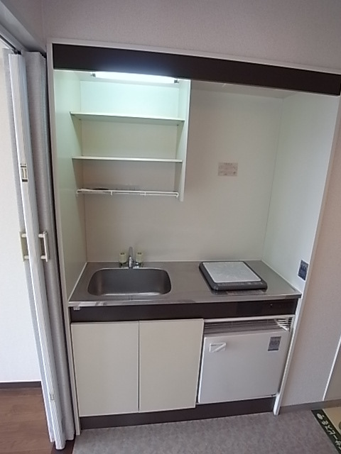 キッチン　今、人気ＩＨシステムキッチン。