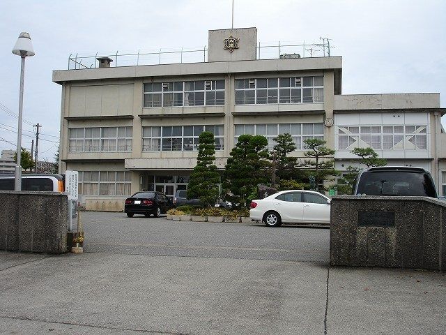 小学校　木津小学校（小学校）まで650m