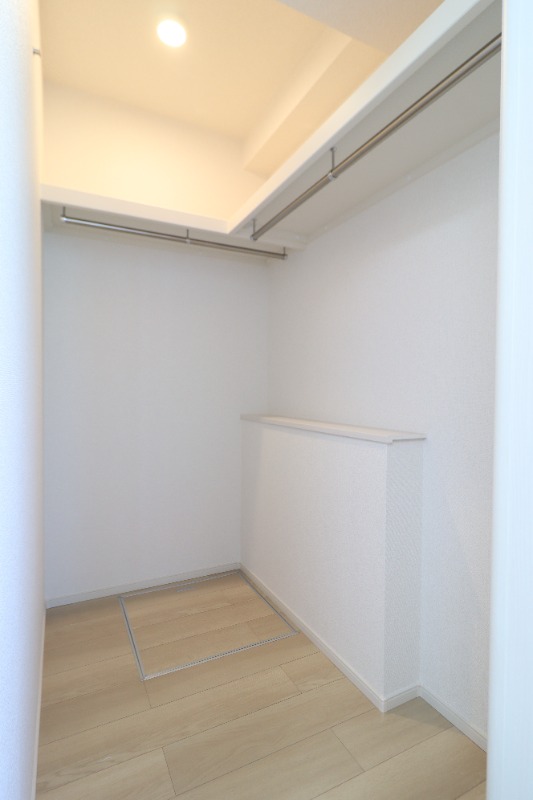 収納　図面と現状に相違がある場合には現状を優先