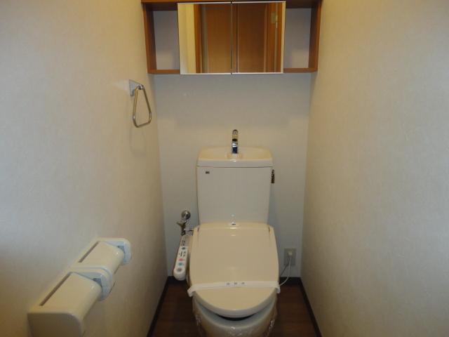 トイレ　シャワー付トイレ
