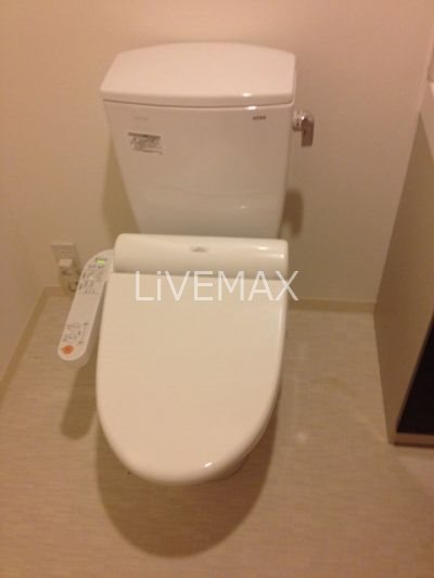 トイレ　家具家電付きセットアップ賃貸