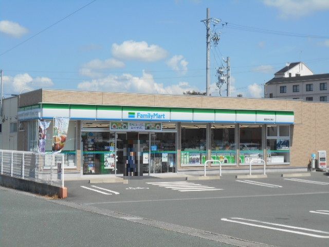 コンビニ　ファミリーマート磐田今之浦店（コンビニ）まで388m