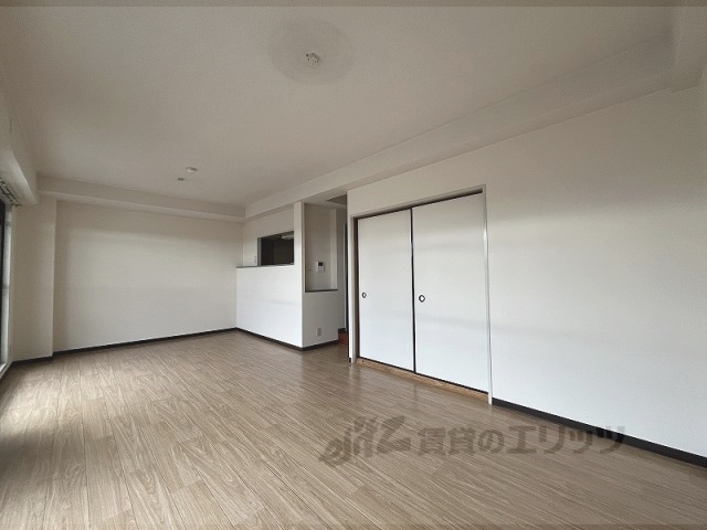 居室・リビング　リビング