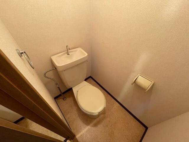 トイレ　洋式トイレ