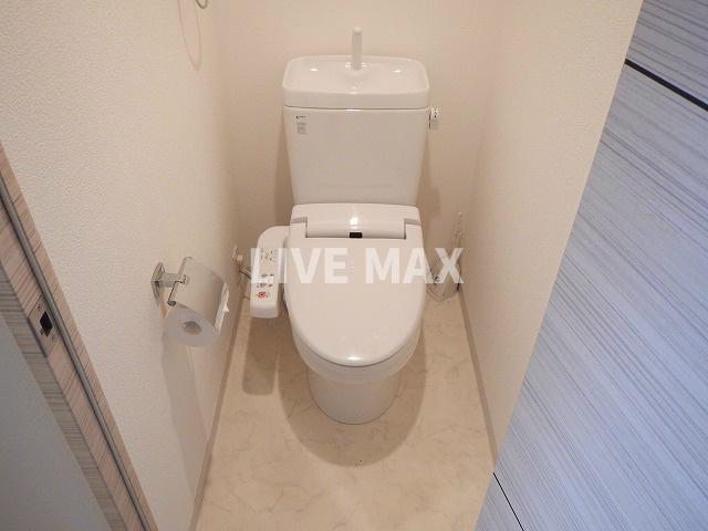 トイレ　温水洗浄便座♪