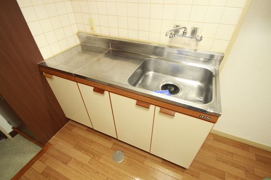 キッチン　※他部屋のお写真になります