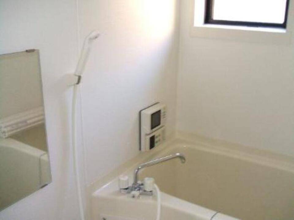 バス・シャワールーム　浴室