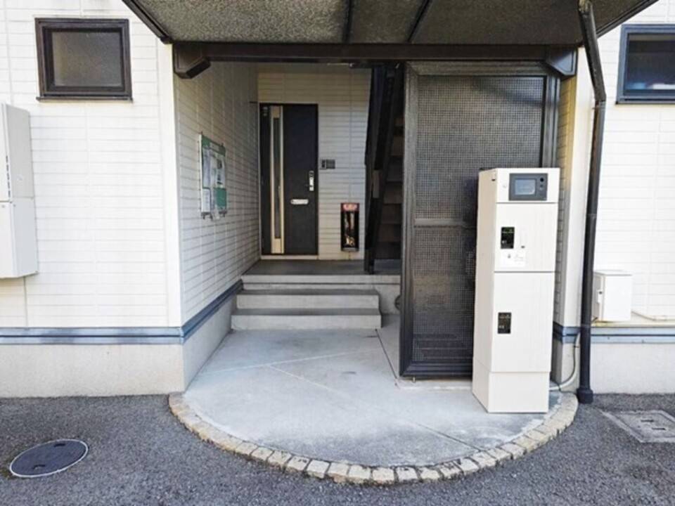 エントランス　エントランス