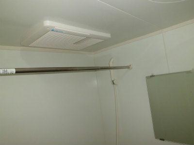 その他　冬場に重宝する浴室乾燥機。