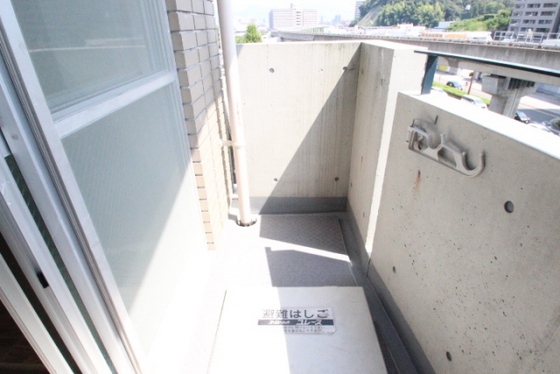 バルコニー　※別号室の写真です