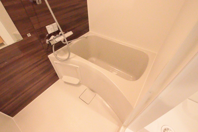 バス・シャワールーム　※別室の参考写真の為、現況優先です。