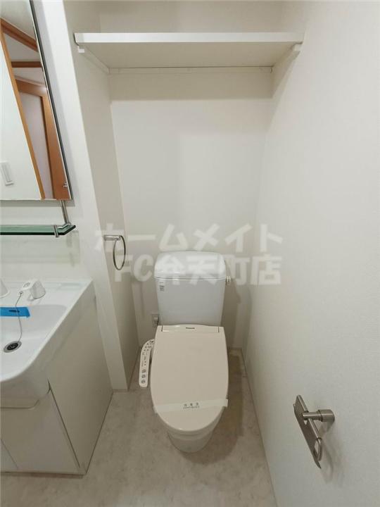 トイレ　清潔感のあるトイレです