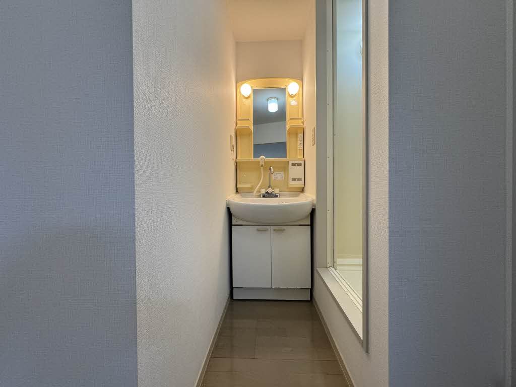 洗面設備　洗面化粧台