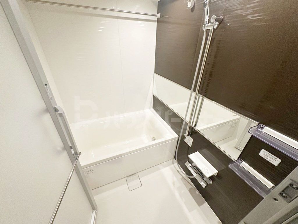 バス・シャワールーム　バルコニー