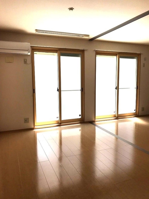 居室・リビング　同仕様