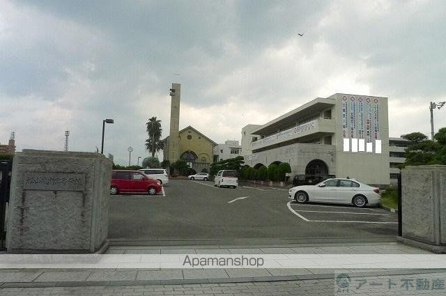 高校・高専　松山学院高等学校（高校・高専）まで1851m