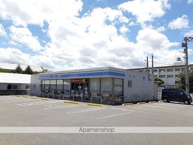 コンビニ　ローソン西垣生町店様（コンビニ）まで650m