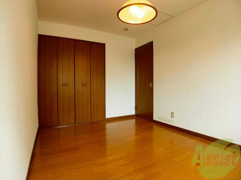 その他部屋・スペース　寝室を撮影しました。お昼寝したくなりますね。