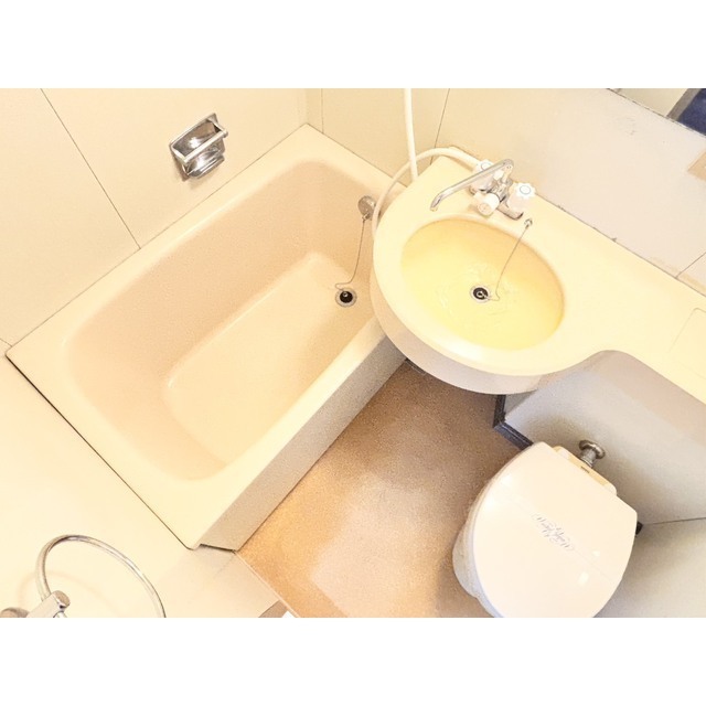 バス・シャワールーム　バス