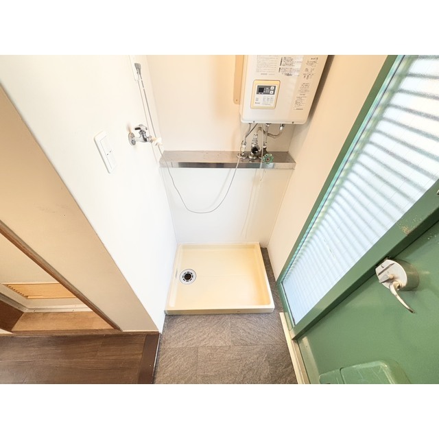 その他部屋・スペース　洗濯機置場