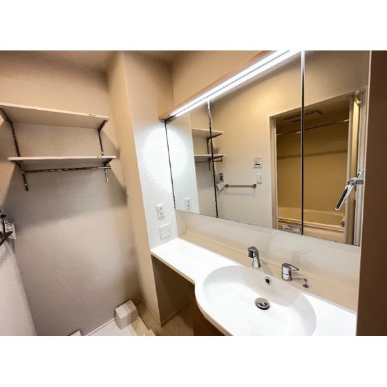 洗面設備　参考写真