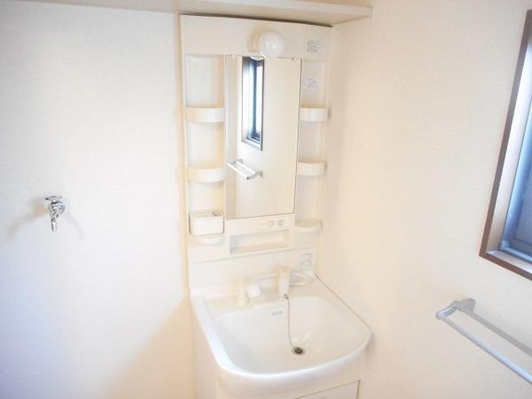 その他設備　室内洗濯機置場！