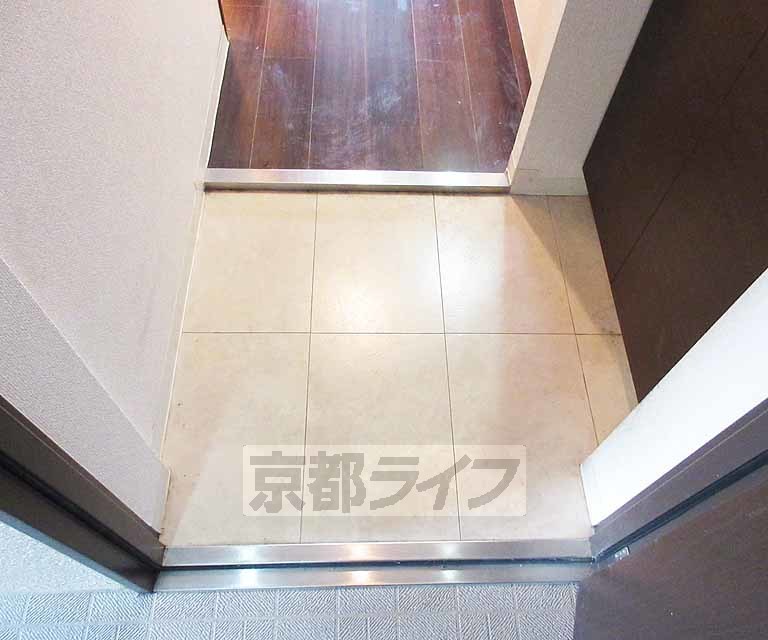 玄関　玄関もゆとりがあります。